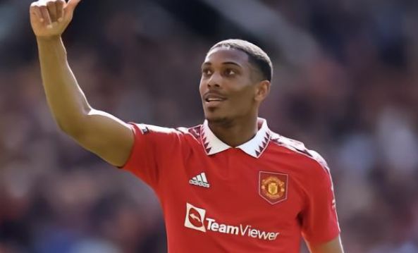 也预示着她 也预示着她